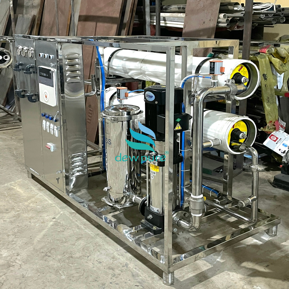 Mineral water plant with RO UV ozonation technology