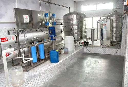 Reverse osmosis water purification system installation